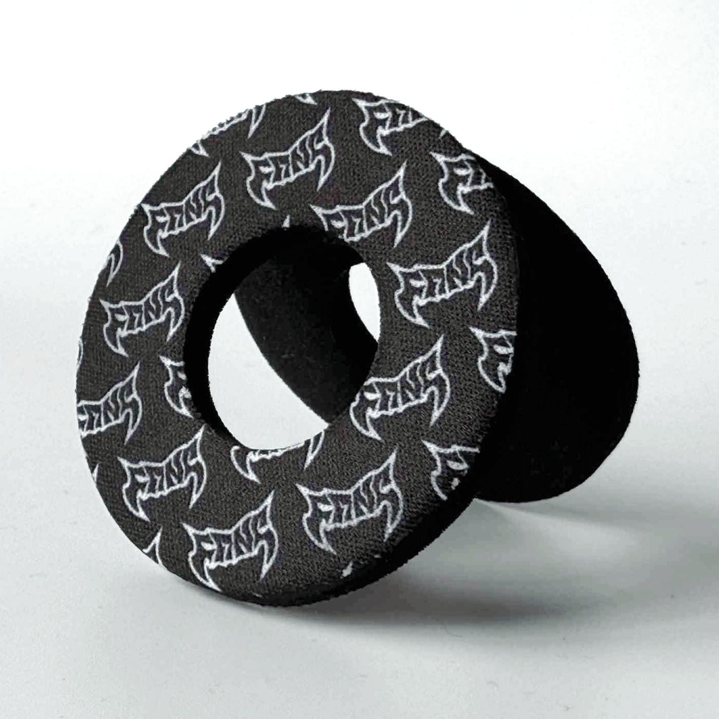 Black - FangMoto Grip Donuts