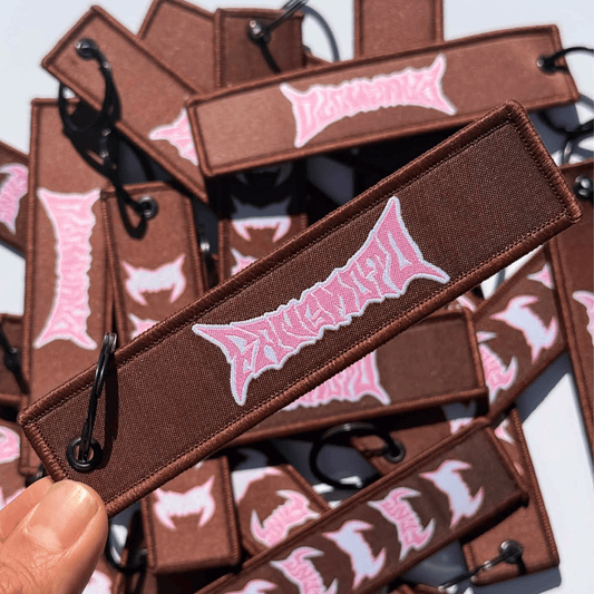 Fangmoto Keytag (Brown Pink)