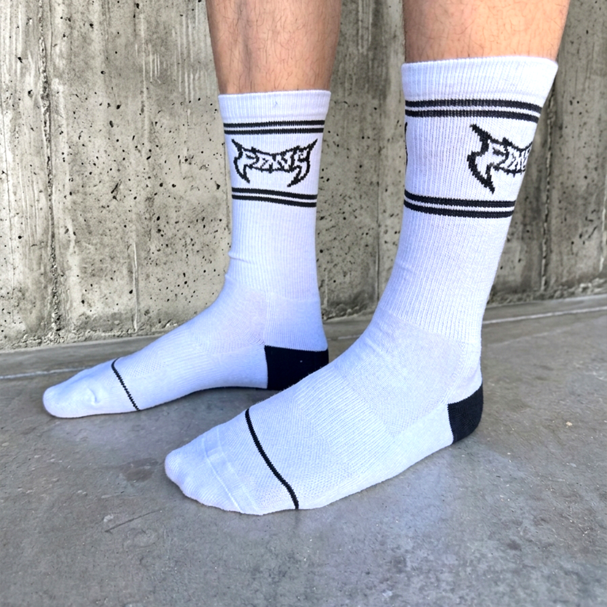 Fangmoto Crew Socks